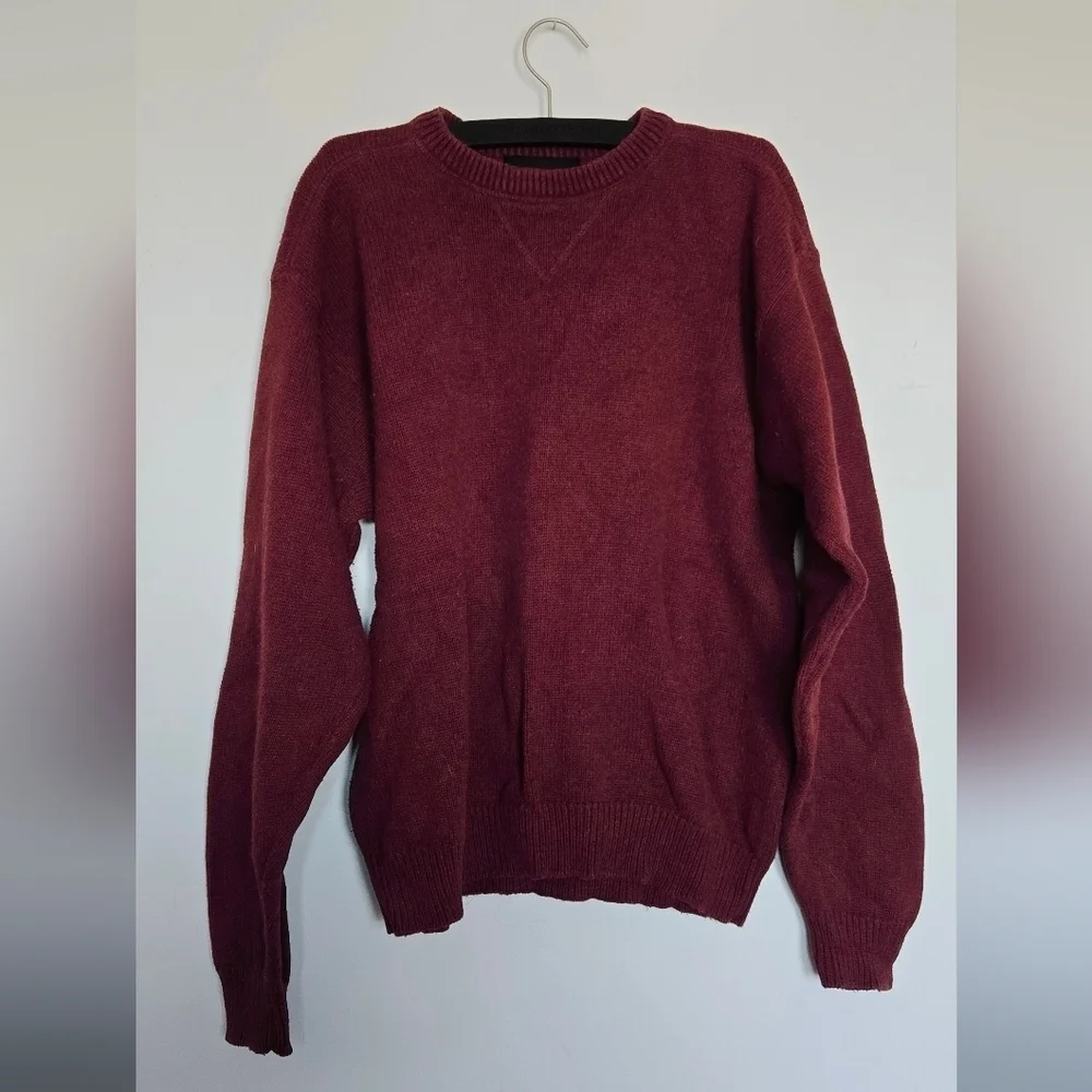 Croft and Barrow Mens M Thick Burgundy Sweater